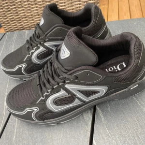 B30 skor - One size!