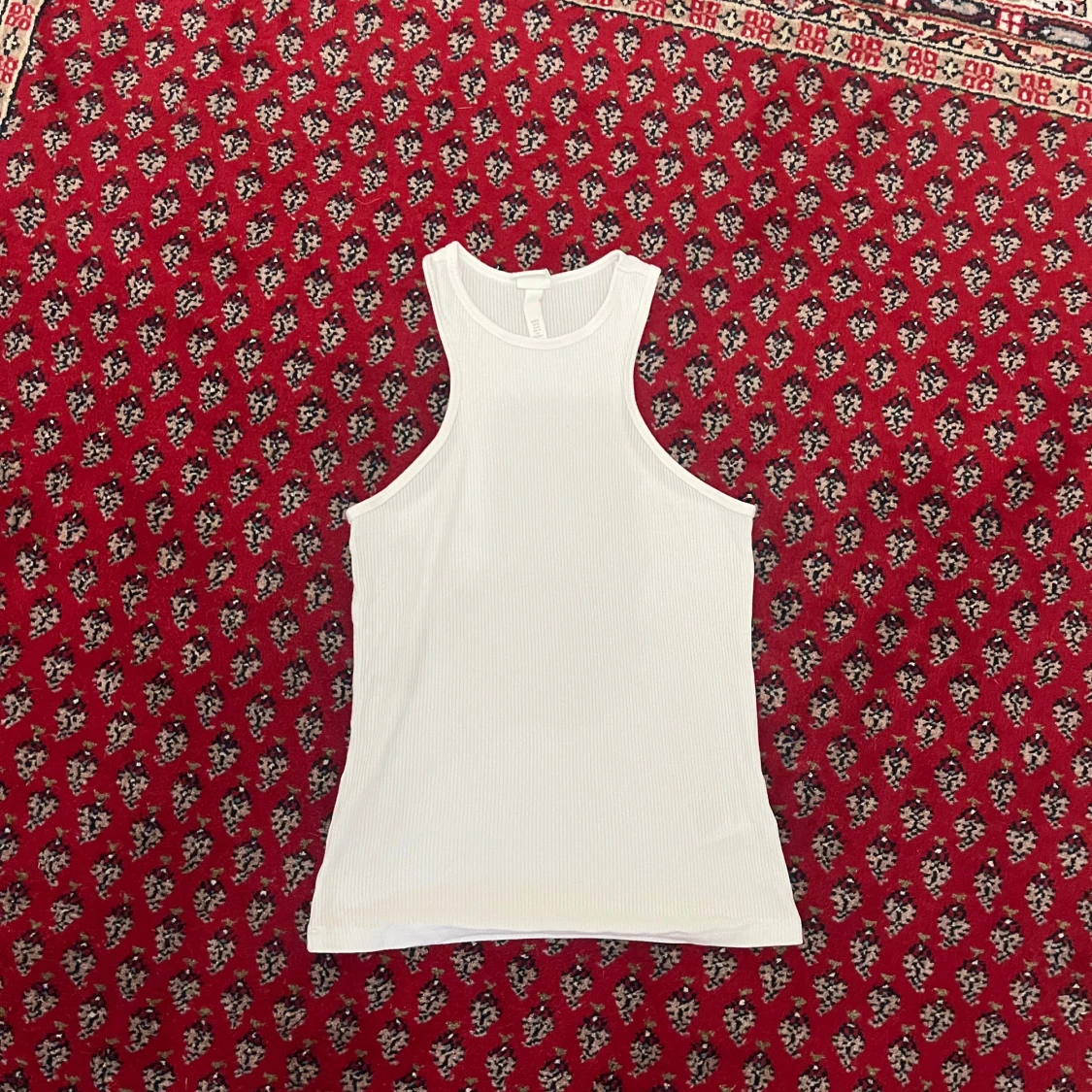 Vit ribbad linnetopp från H&M