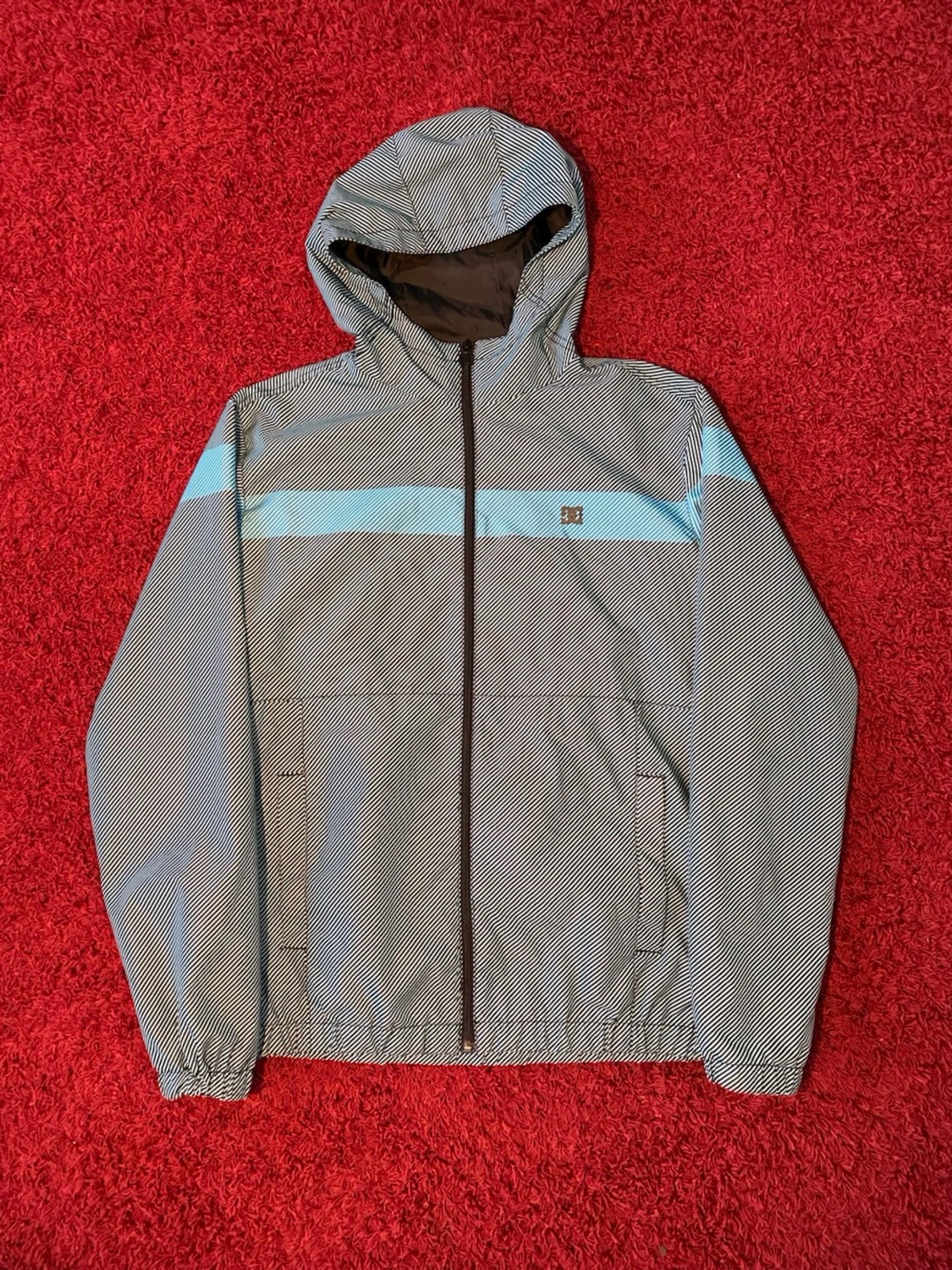 DC reflective wind jacket