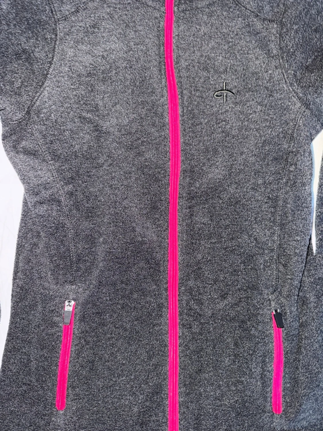 Grå fleecejacka med rosa dragkedjor - 1