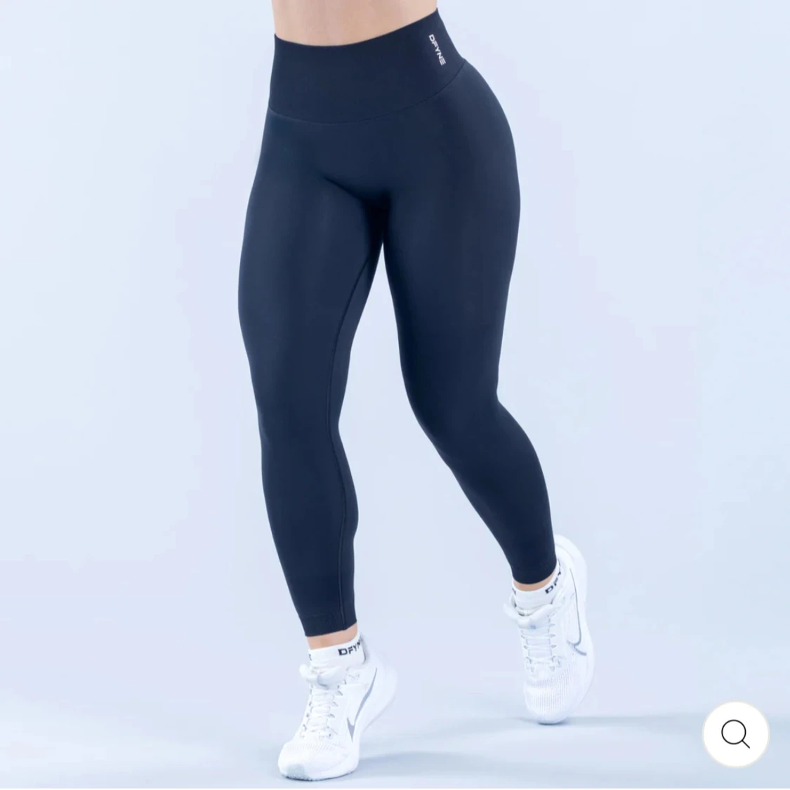 Svarta leggings från Dfyne