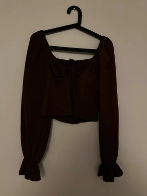 Brun snygg topp - Super snygg brun topp