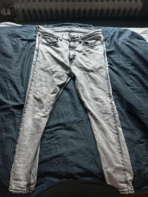 Levi's 515 grå jeans W36 L32 - Bra skick, Andvänt bara under våren