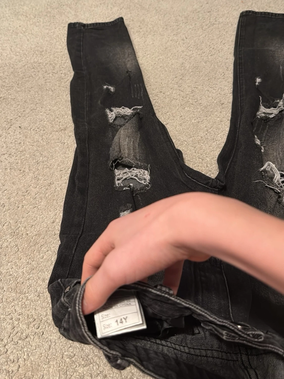 Svarta ripped jeans, storlek 14Y - 1