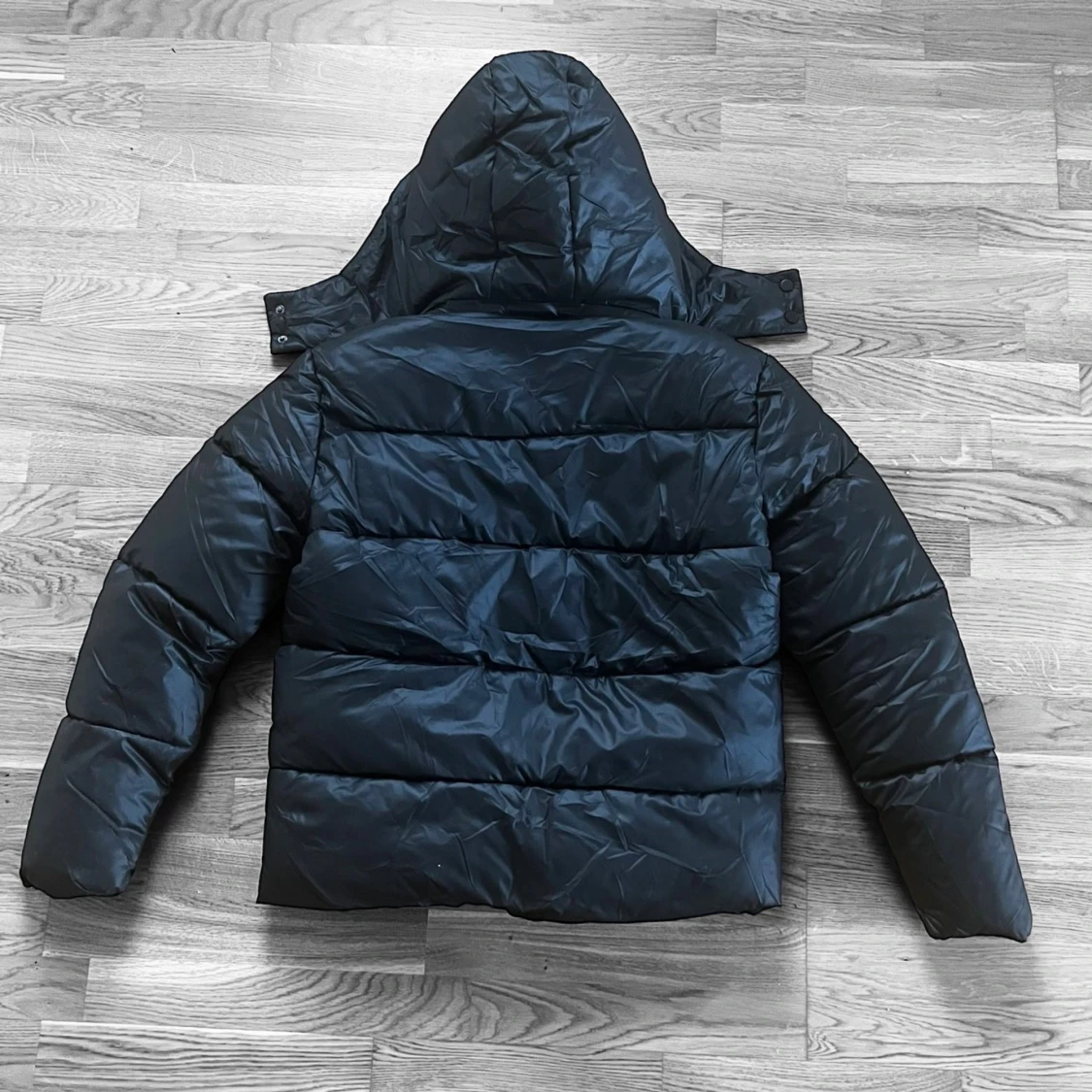 Svart pufferjacka  - 1