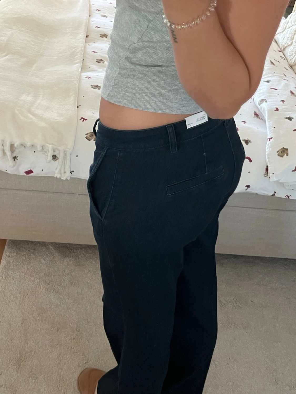 The Lara pant från My Essential Wardrobe - 4