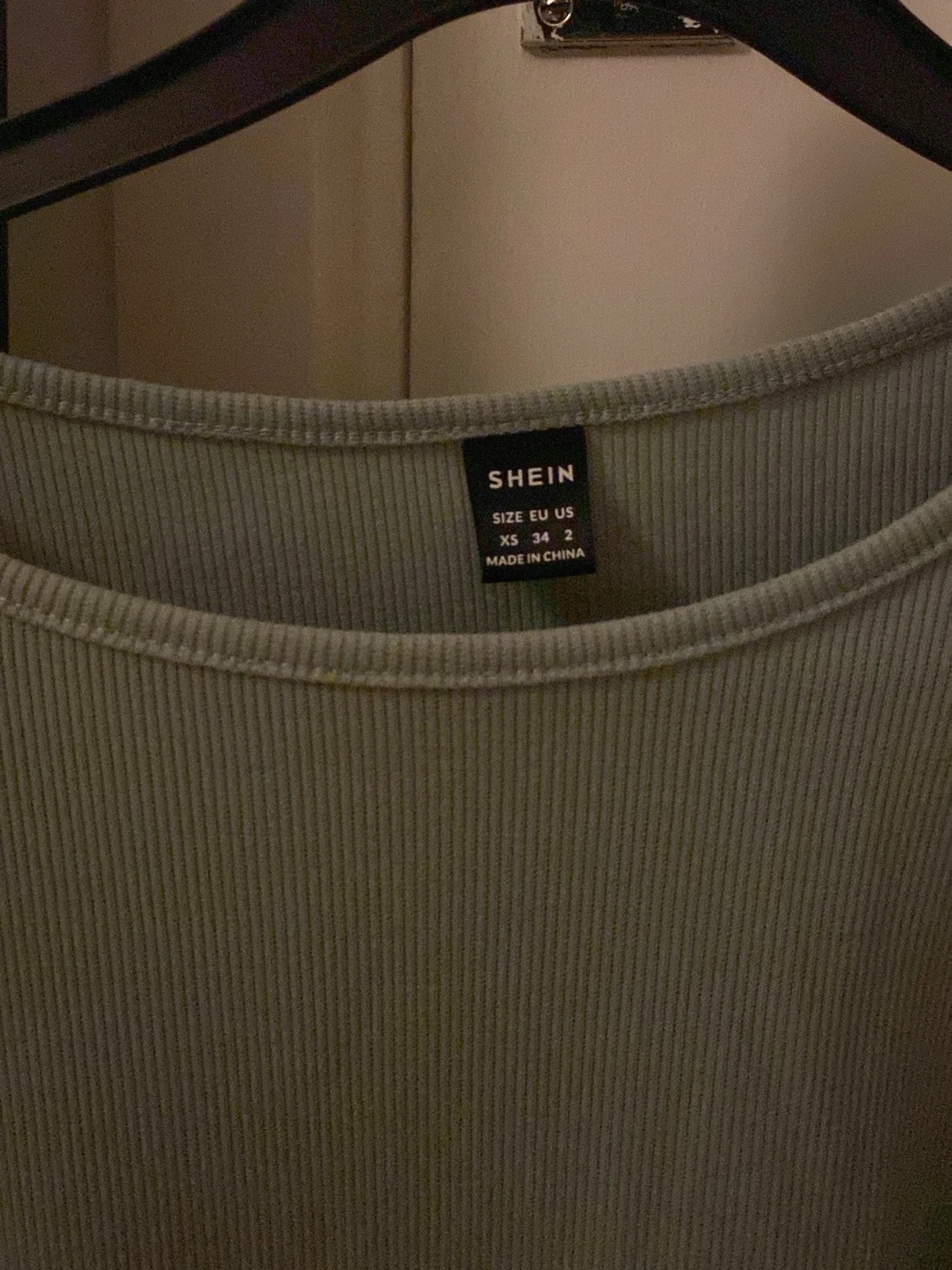 Grön ribbad topp med puffärm Shein - 2