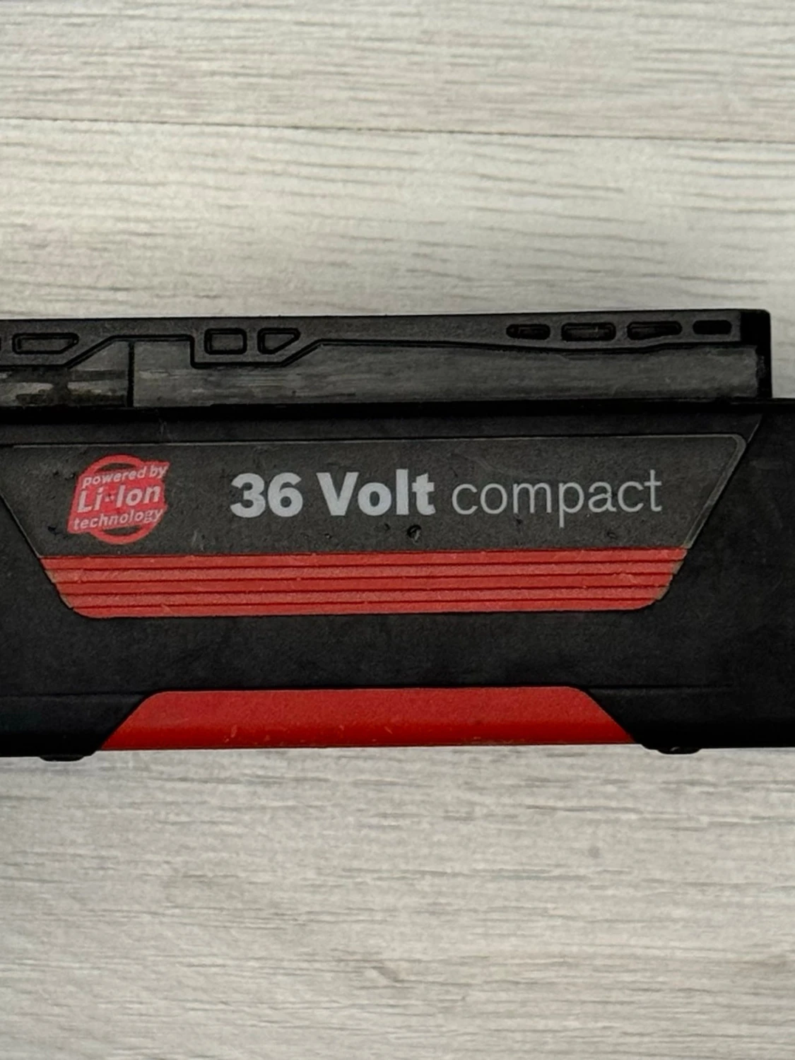 Bosch 36V Compact Li-ion batteri (1.3Ah)