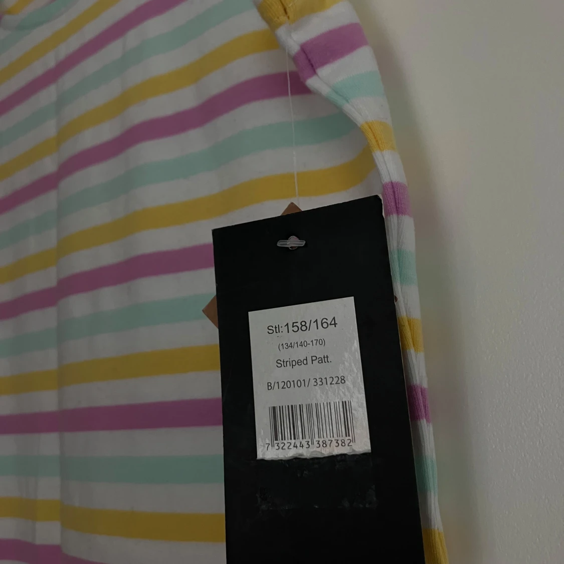 Randig sommarklänning XOXO friends - 2