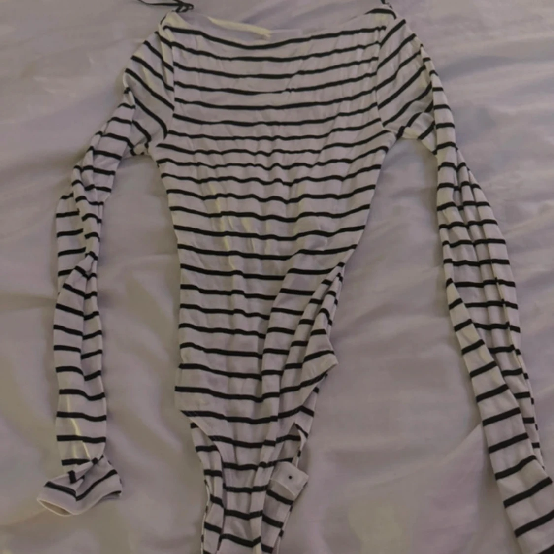 Randig långärmad body från H&M XS