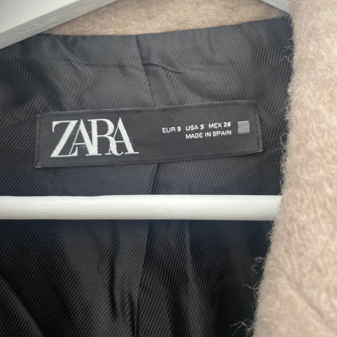 Beige ullkappa från Zara, stl S - 3