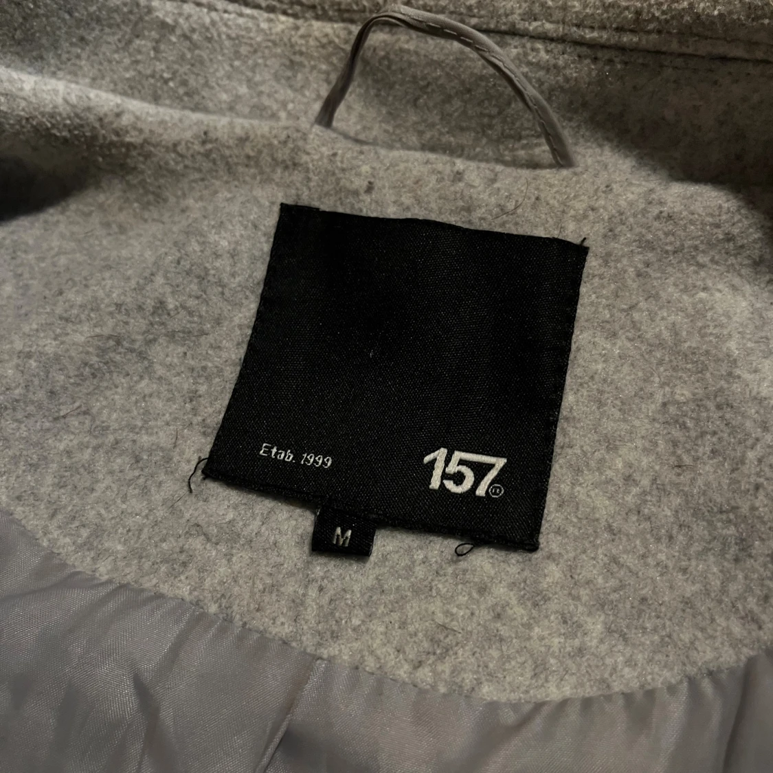 Grå kort kappa från 157, storlek M - 3