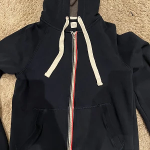 Pier one  - Pier one hoodie oanvänd.