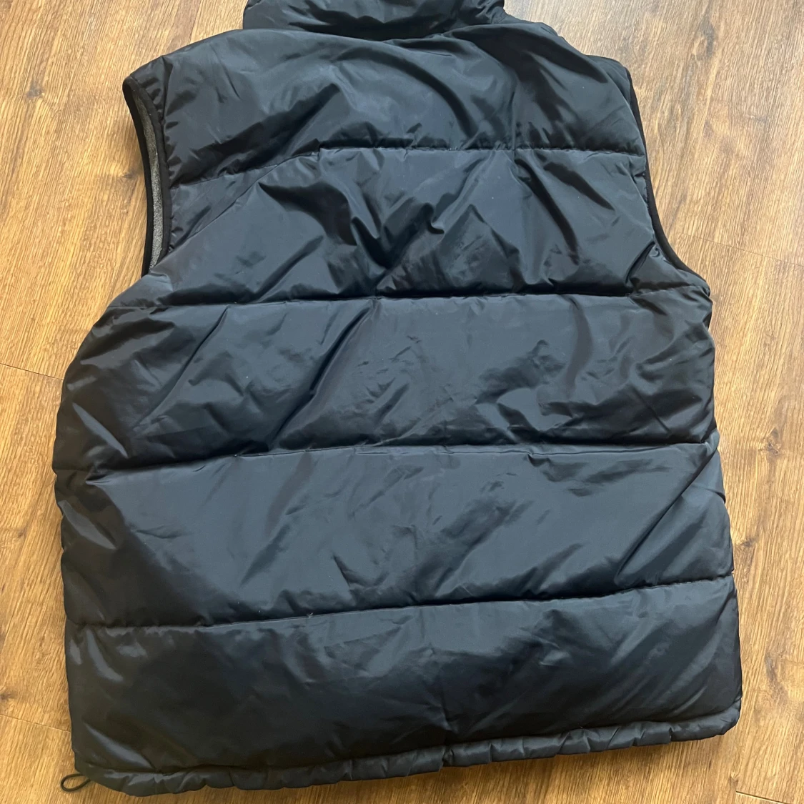 Svart dunväst från Grizzly XXL - 1