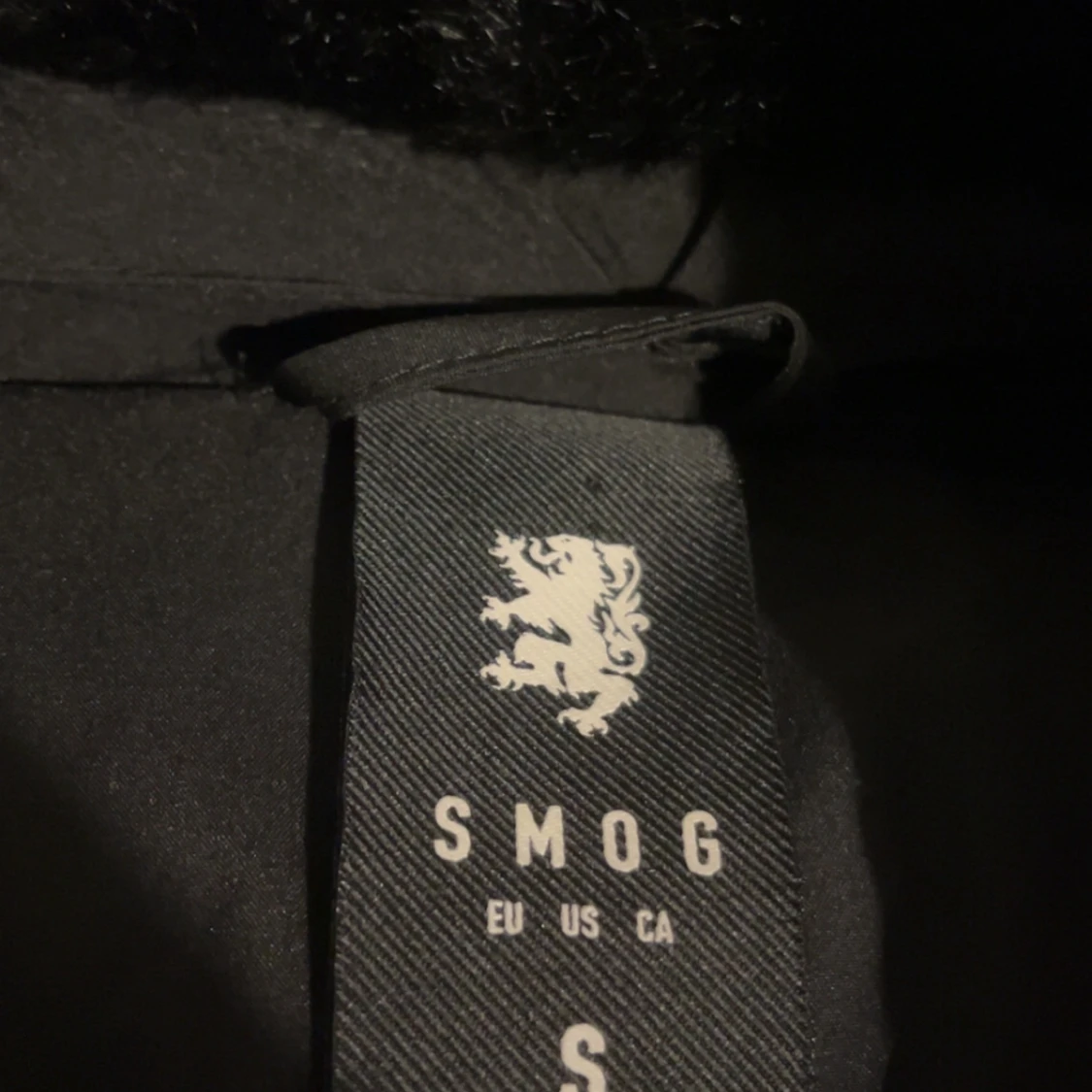 Svart pufferjacka från Smog, S - 3