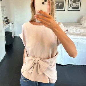 Rosett topp - Jättefin rosett topp från HM, storlek S❤️
