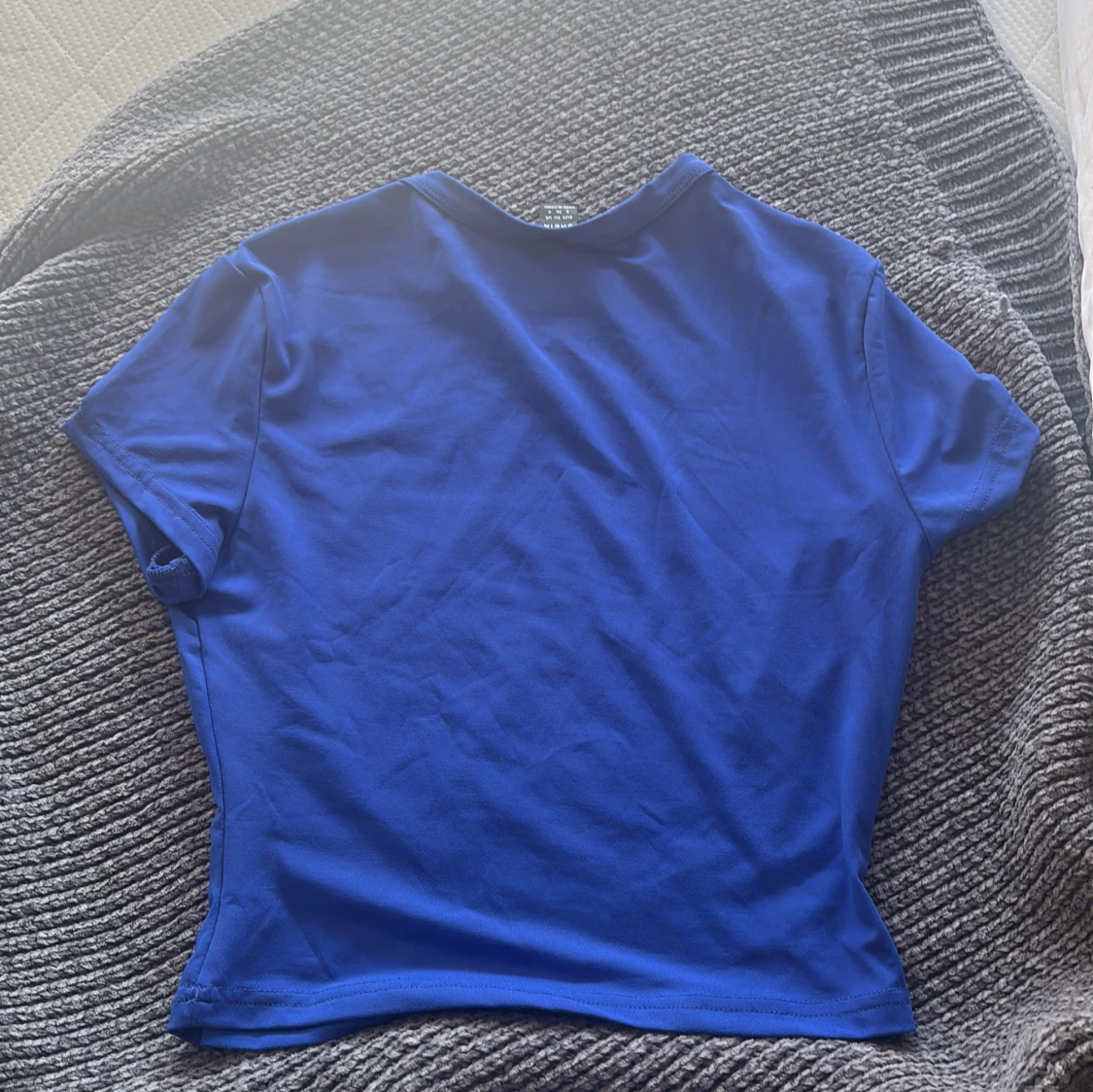 Blå t-shirt från SHEIN, storlek S - 1