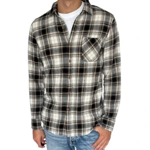 Denim dat stickad overshirt  - Otroligt fet och fin overshirt i toppskick. Väldigt trendig och slutsåld! 💯 🔥 