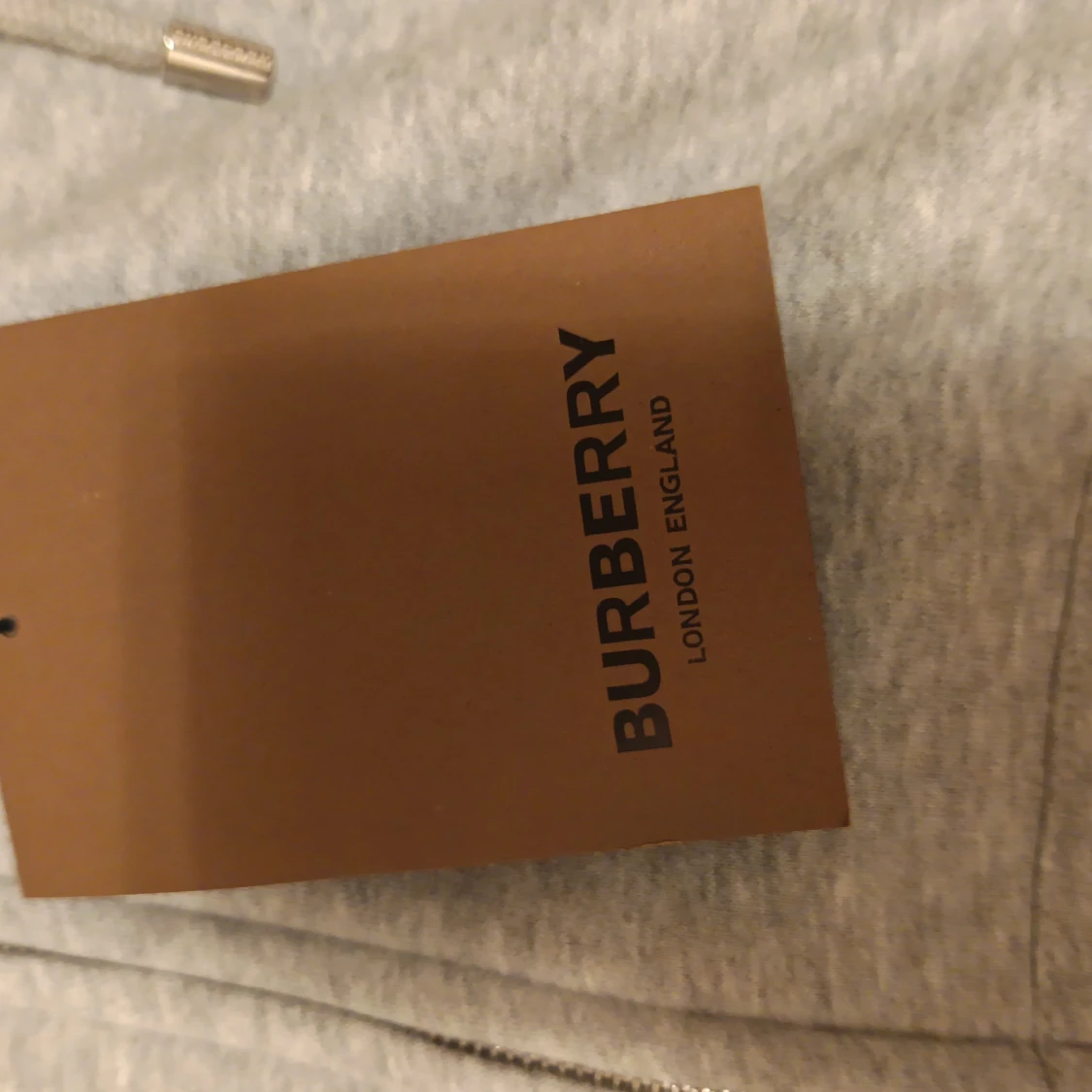 Grå hoodie Burberry med dragkedja - 2