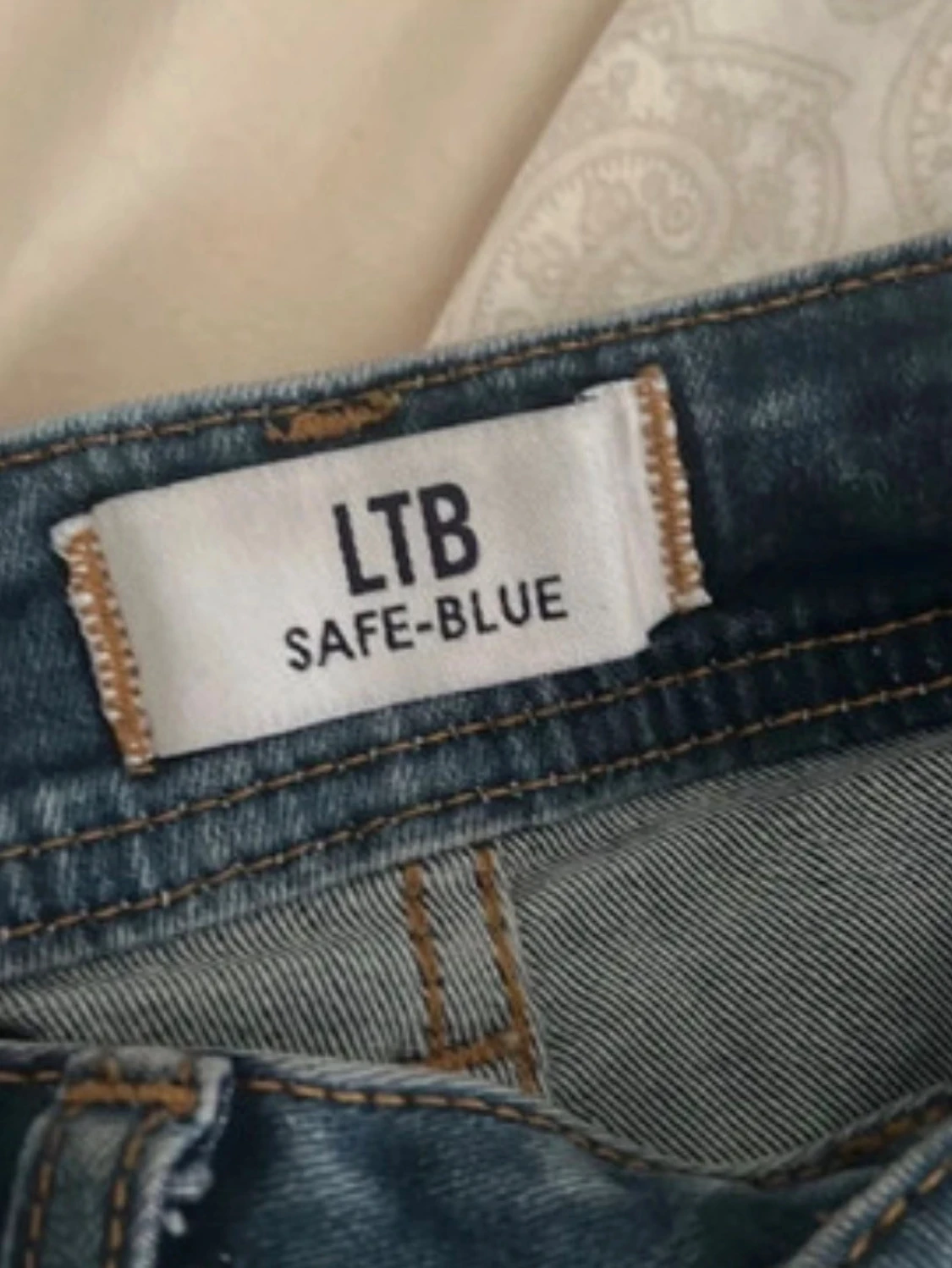 Mörkblå Jeans från Ltb - 3