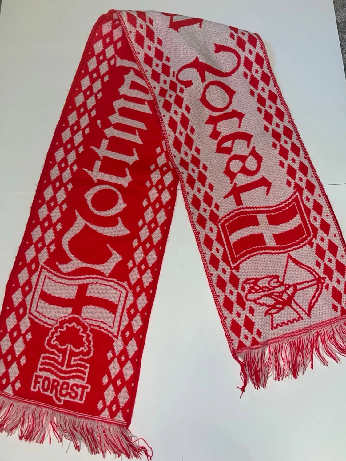 Nottingham Forest röd halsduk