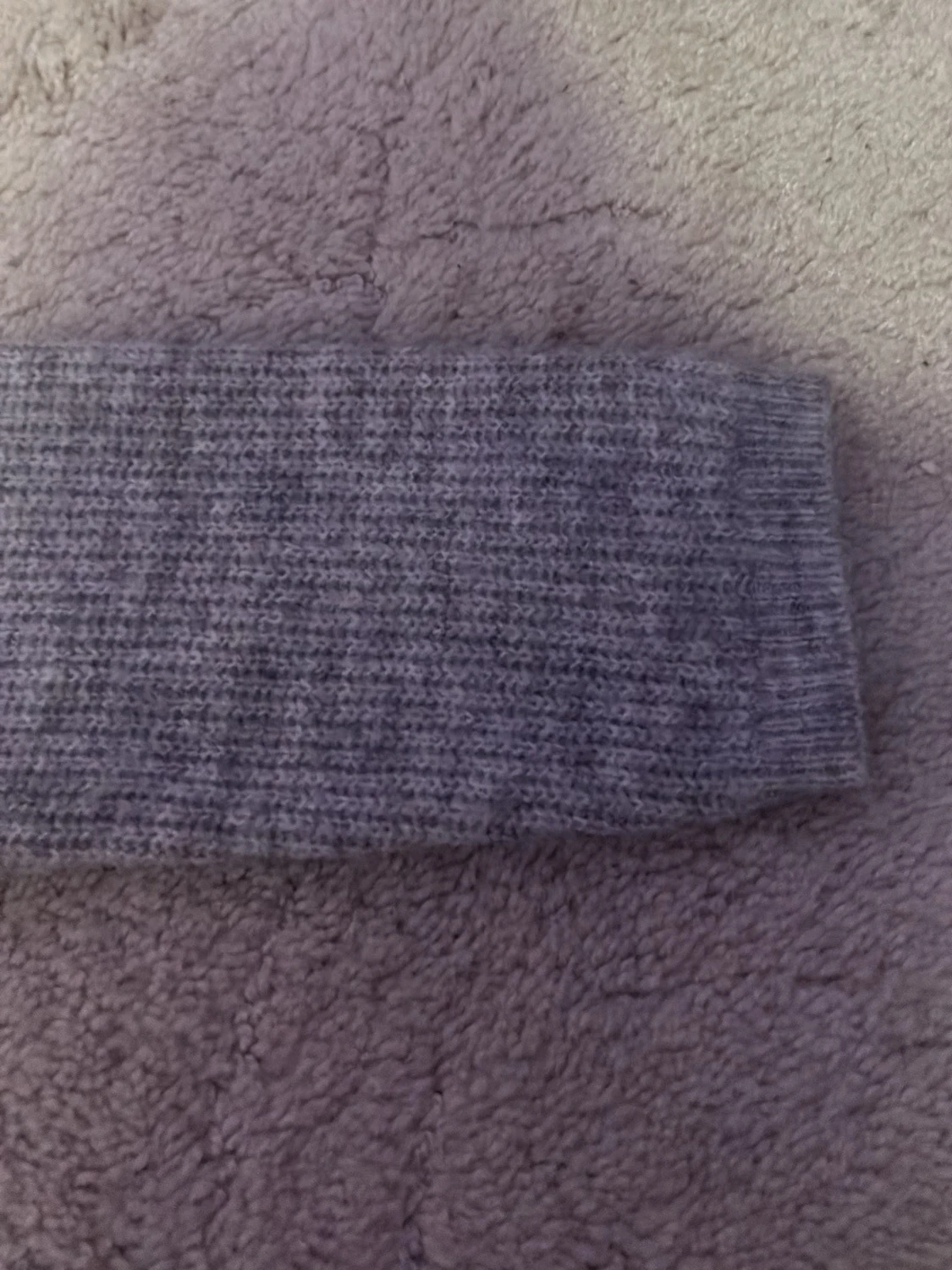 Grå polotröja i ribbstickat - 3