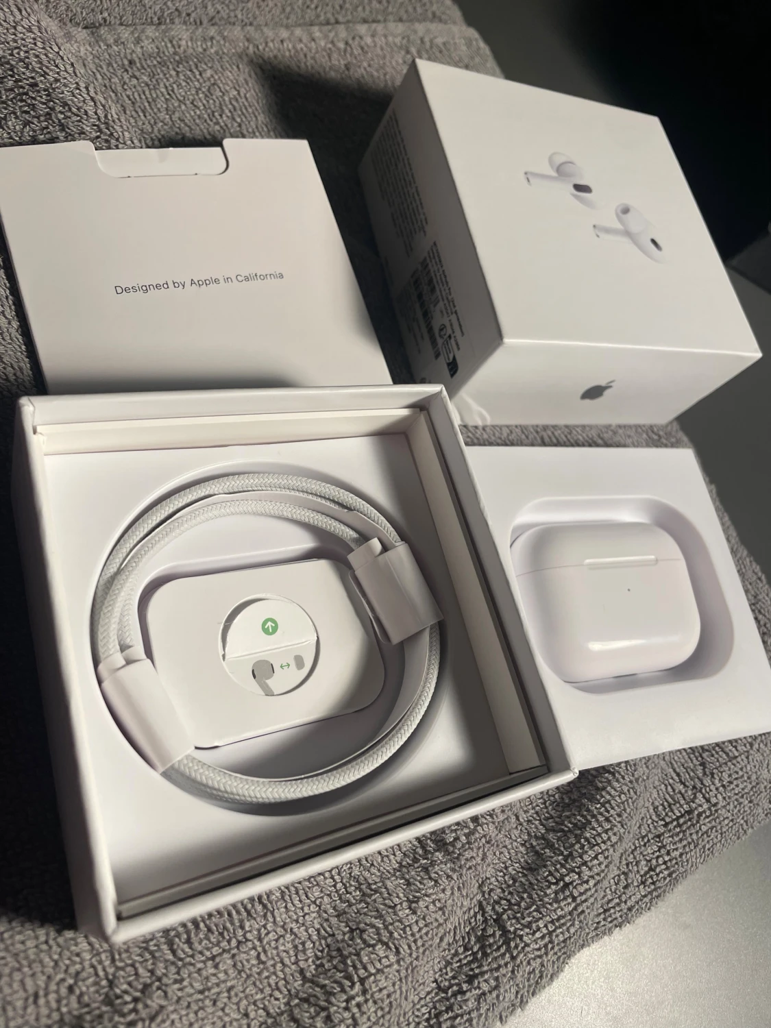AirPods Pro (2nd generation) - 1