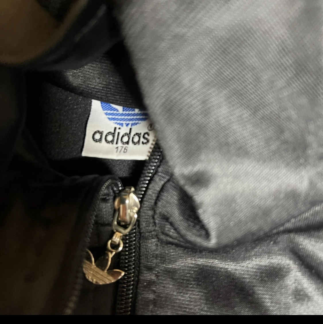 Svart Adidas track jacket med vita ränder - 3