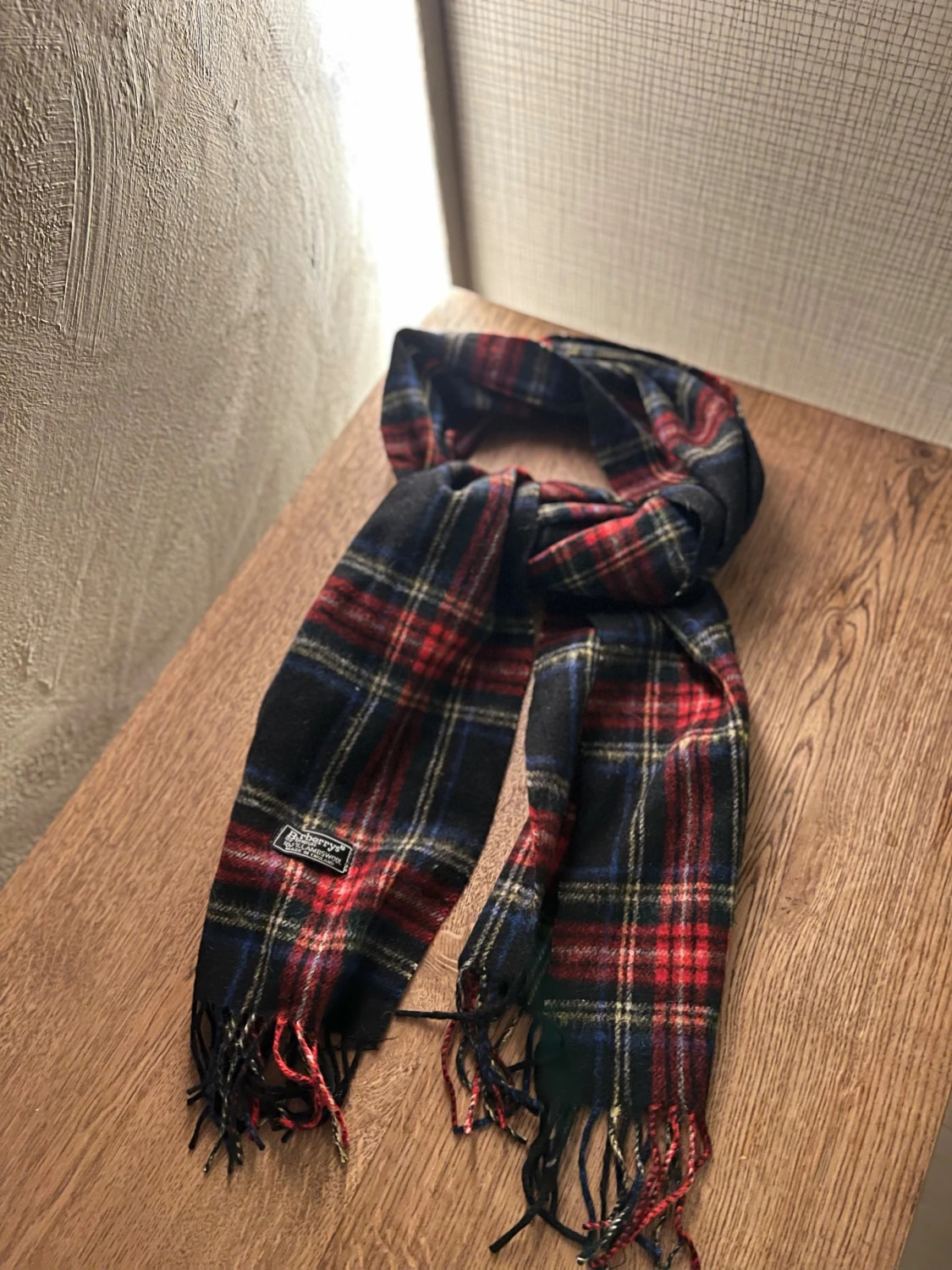 Rutig ullhalsduk från Burberrys - 1