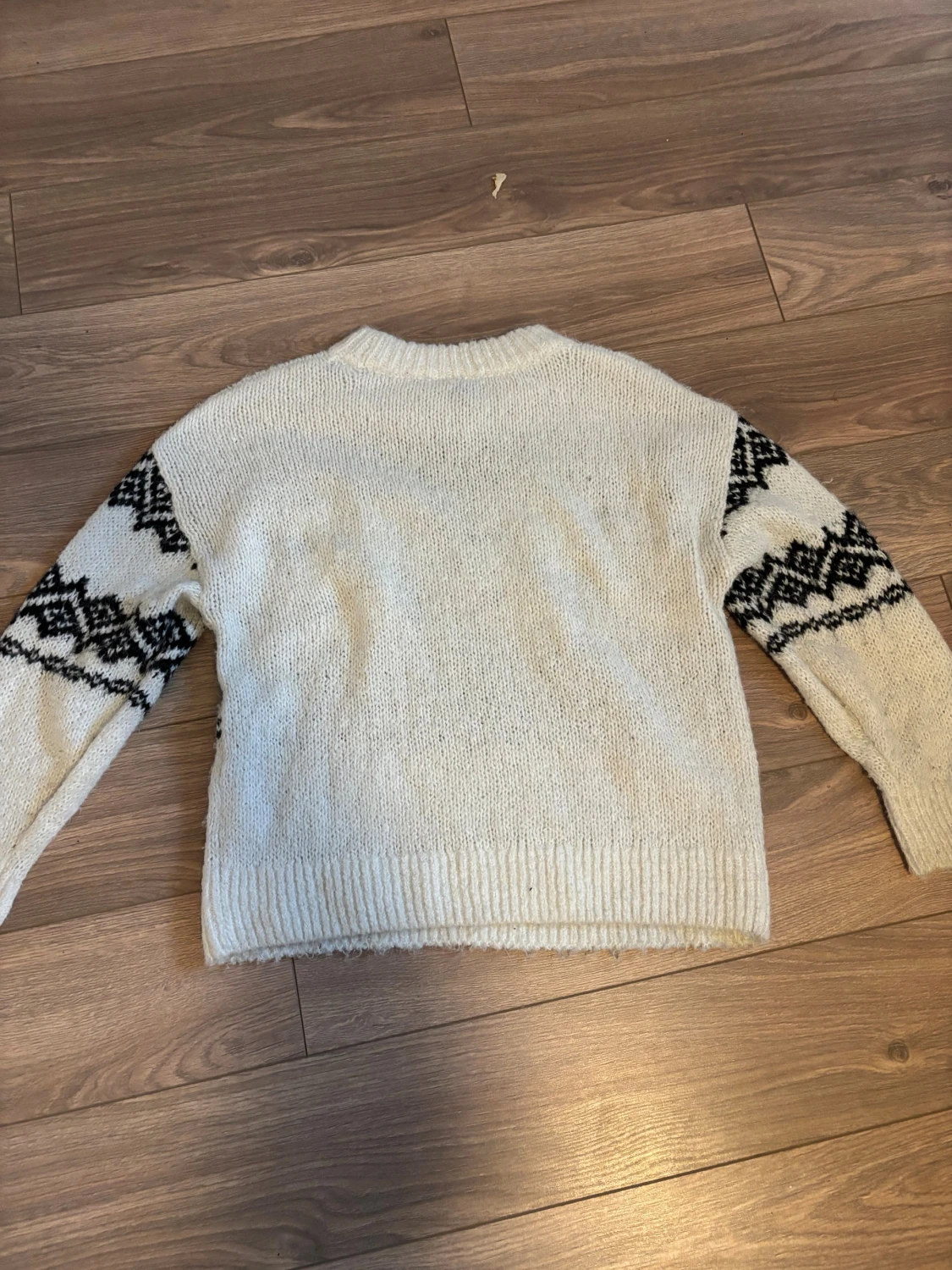 vit stickad tröja från hm - 1