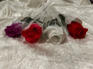 Artificiell Blommor i Tyg  - Helt ny 