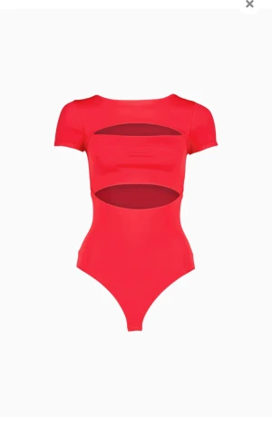 Röd body - Skit snygg slutsåld body från newyorker med prislappen!