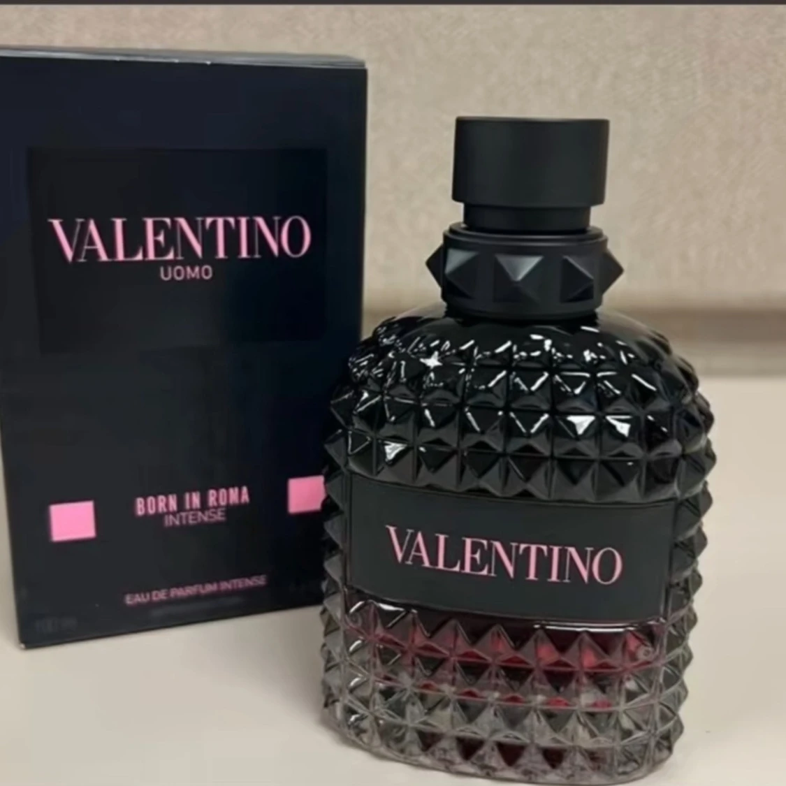 Valentino Uomo Born In Roma Intense