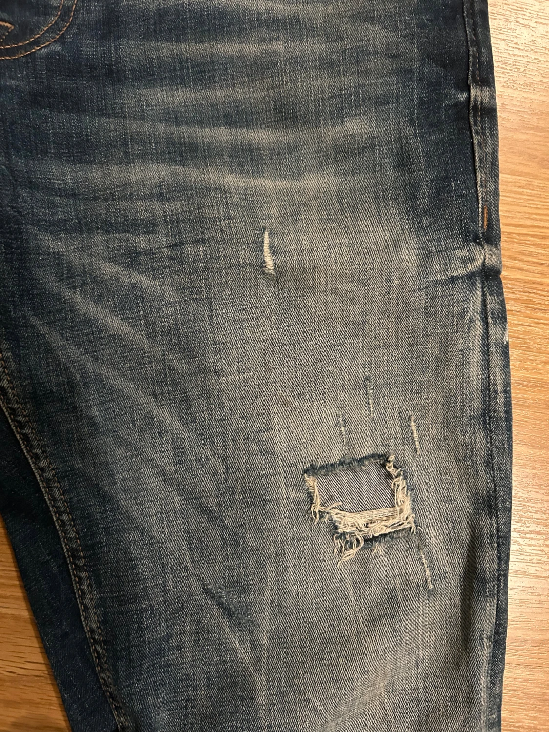 Jack & Jones jeans med slitningar - 3