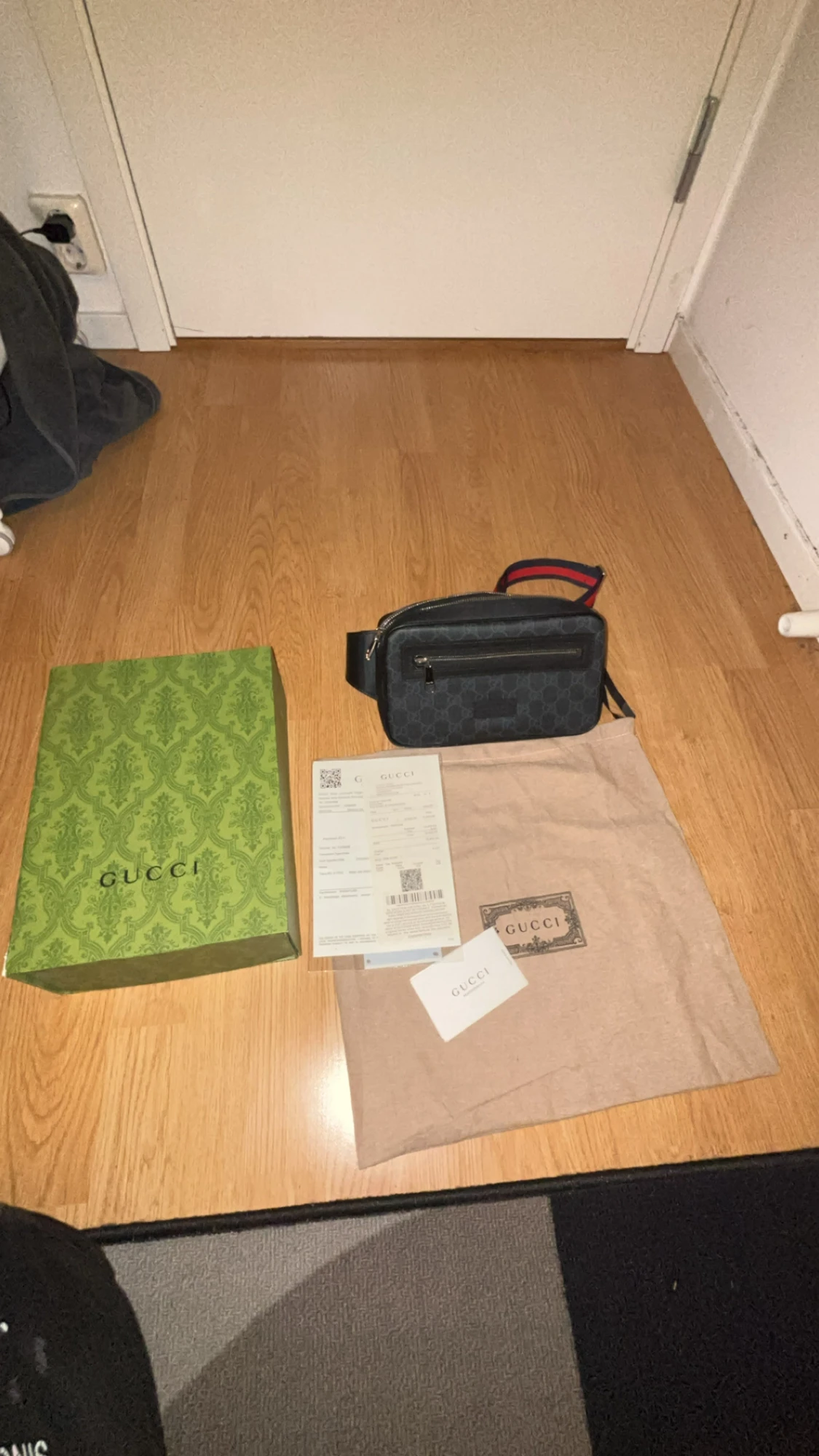 Gucci midjeväska  - 5