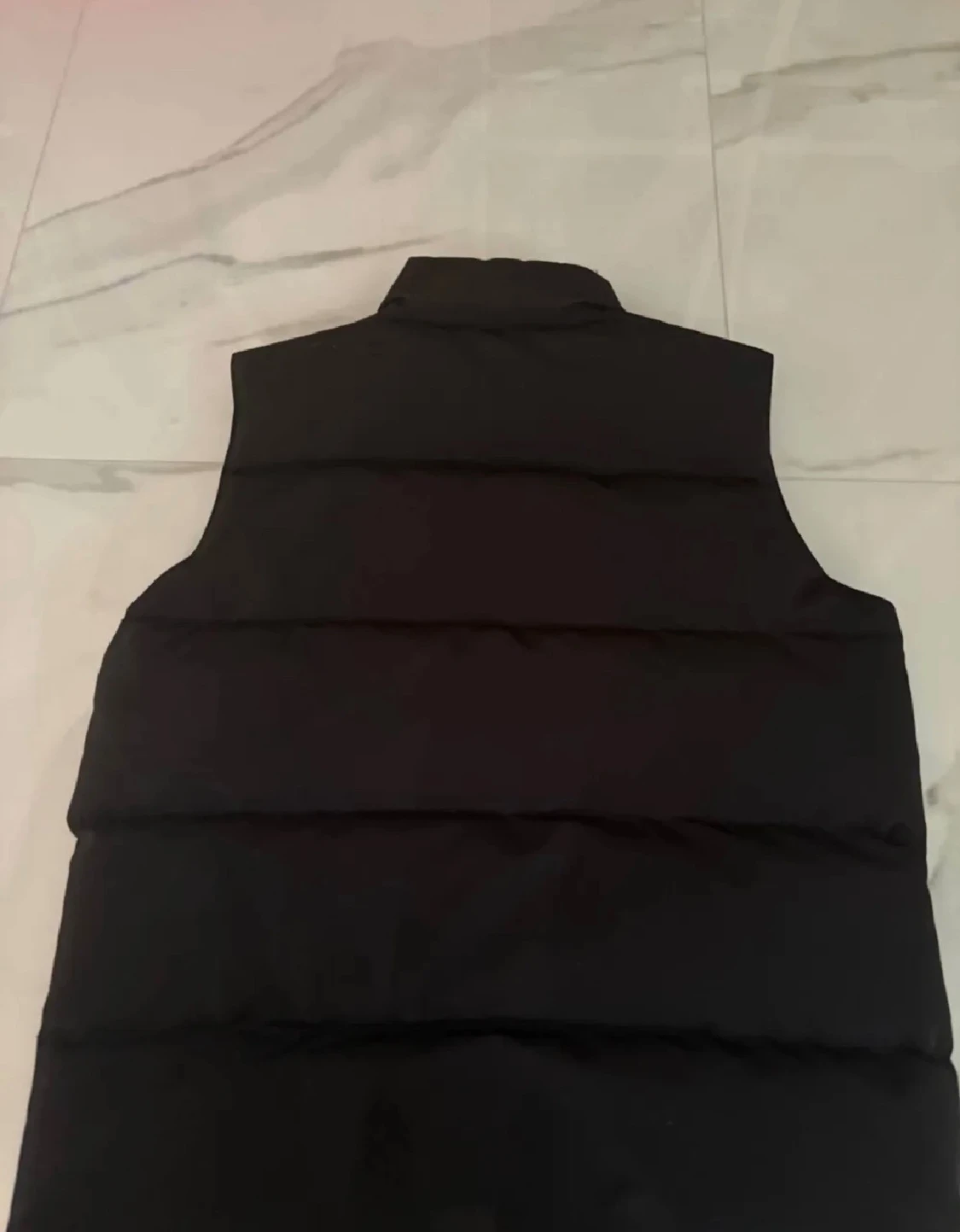 Svart dunväst från Canada Goose - 1