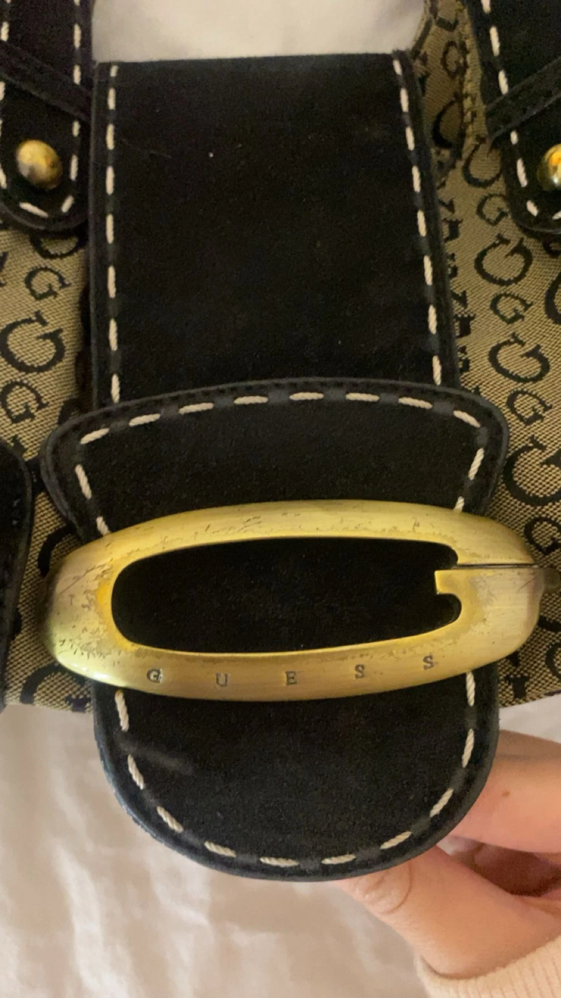 Vintage Guess axelväska - 3