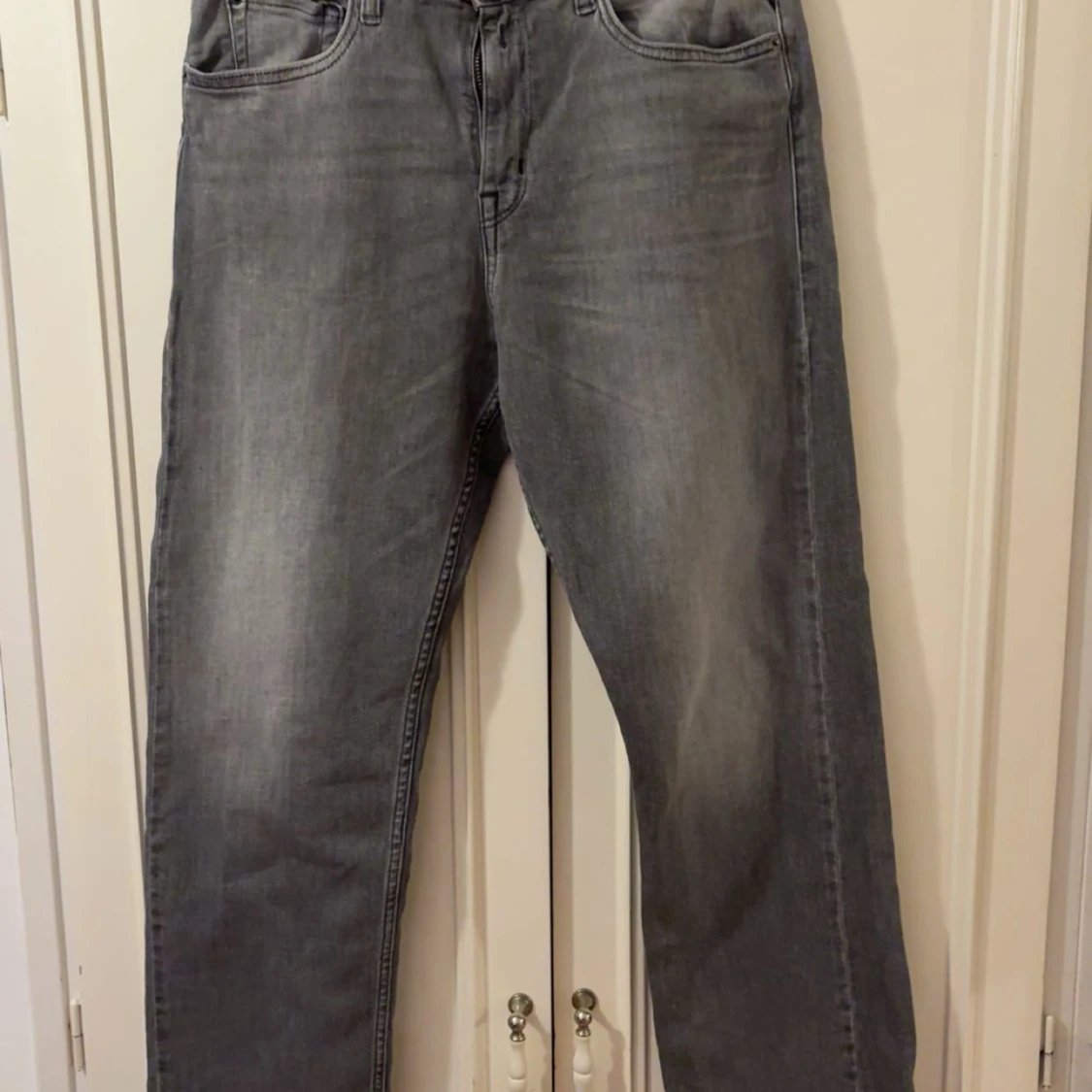 Grå jeans från Replay - 1