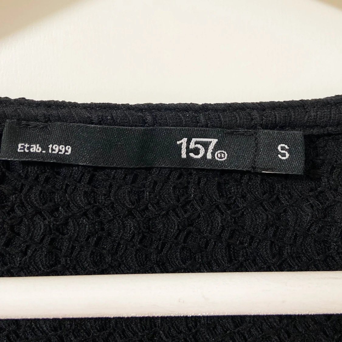 Svart långärmad topp från 157 - 2