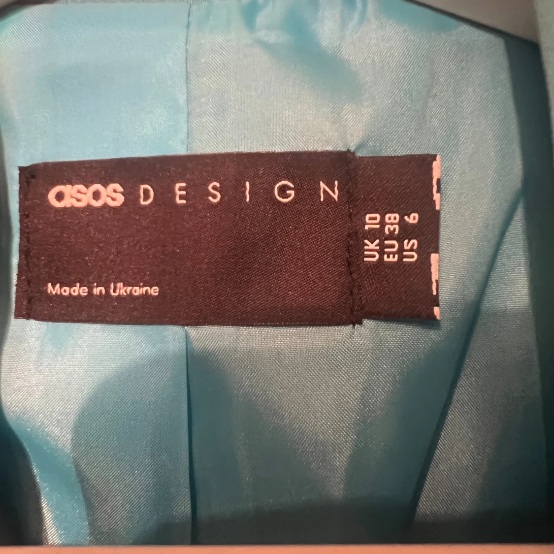 ASOS DESIGN  - 1