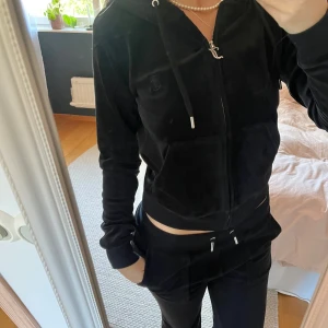 Juicy couture sett - Säljer hela mitt juicy sett