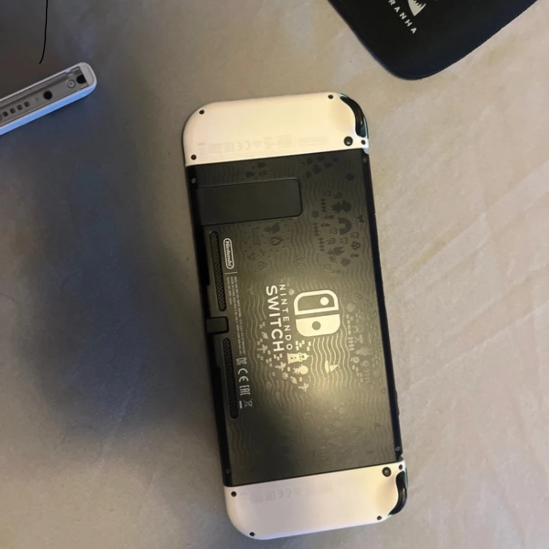 Nintendo Switch Animal Crossing Edition - 1