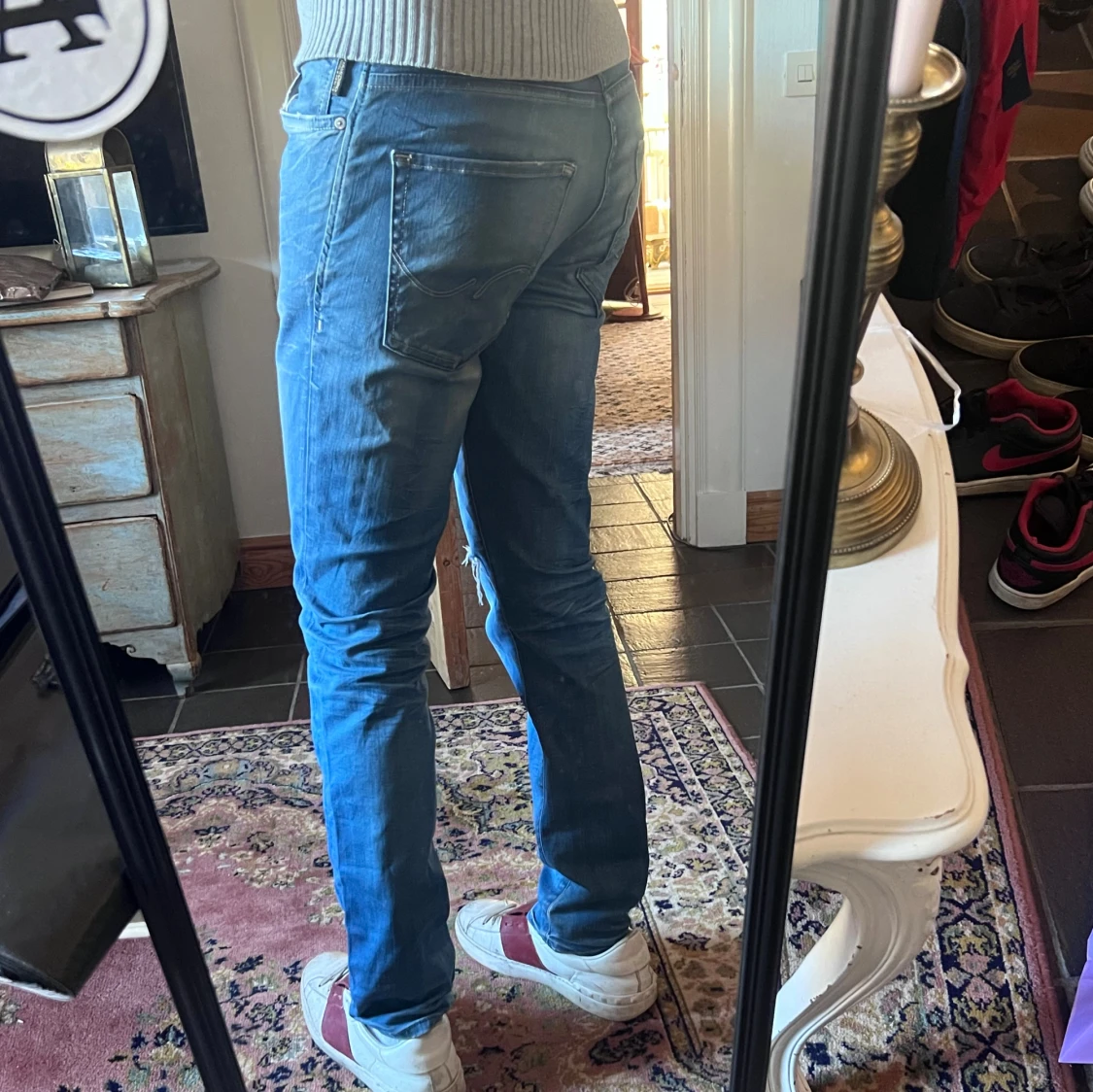 Blå slim jeans från Jack and Jones  - 1