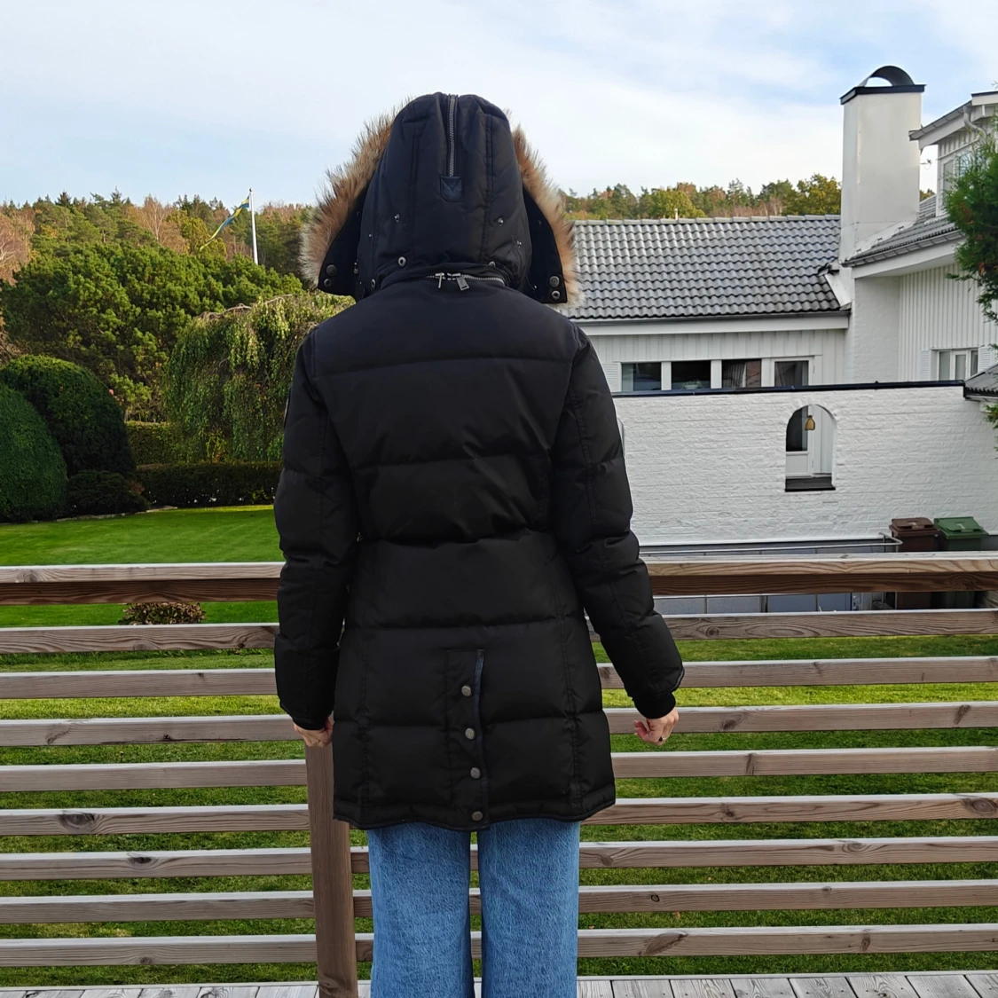 Svart dunjacka med päls från Pajar - 1