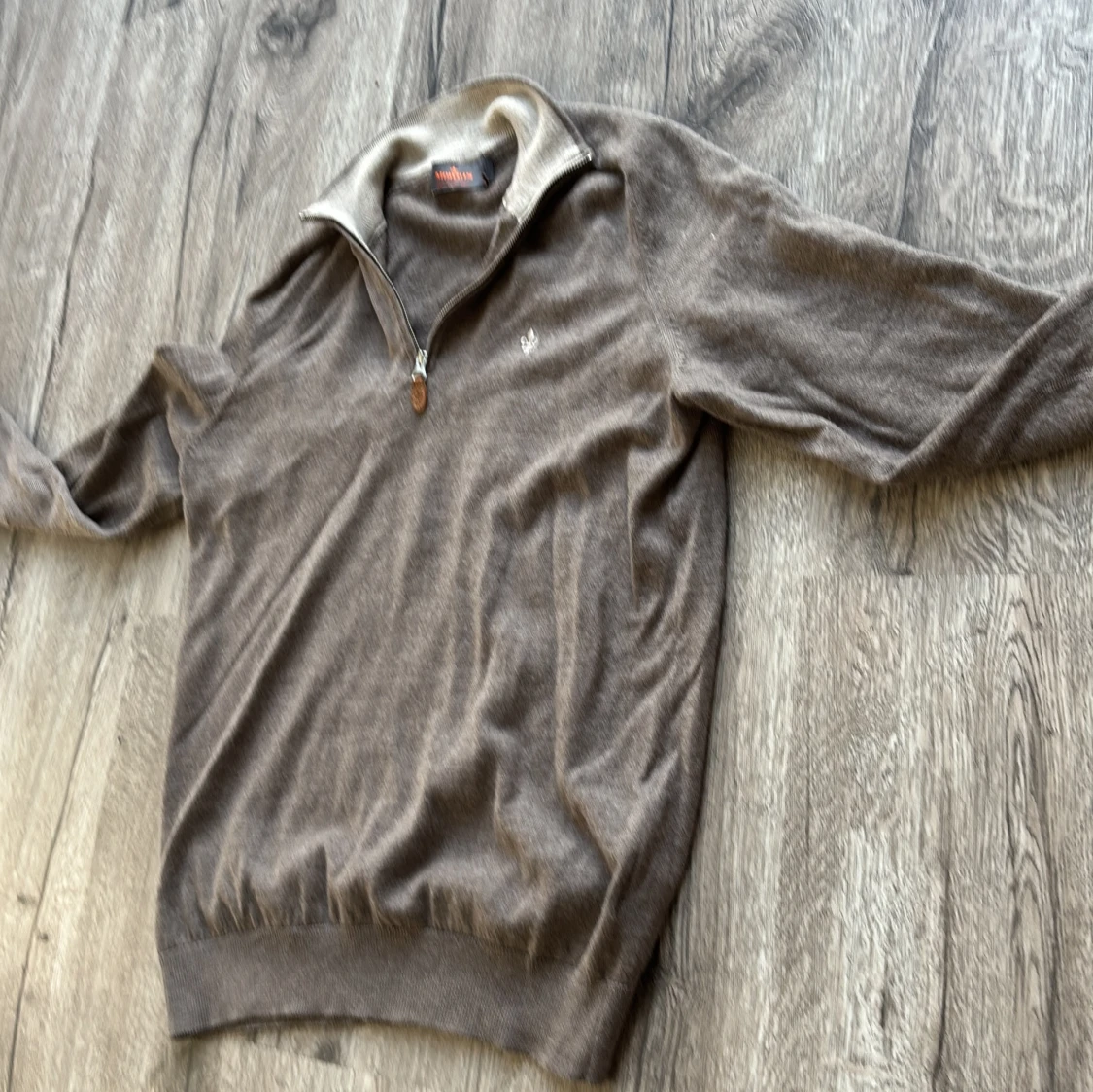 Brun merinoullströja från Morris - 2