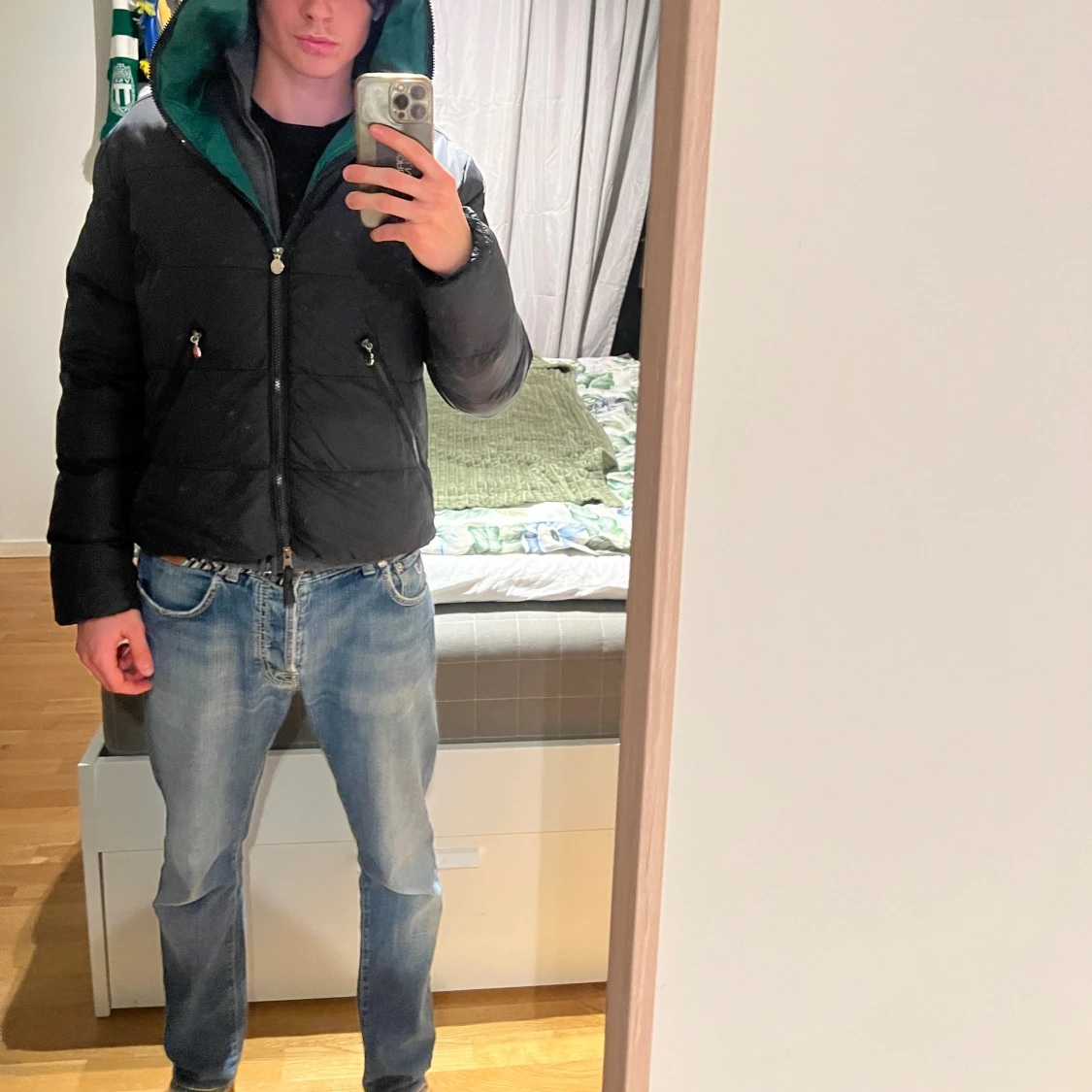 Svart Colmar pufferjacka med huva