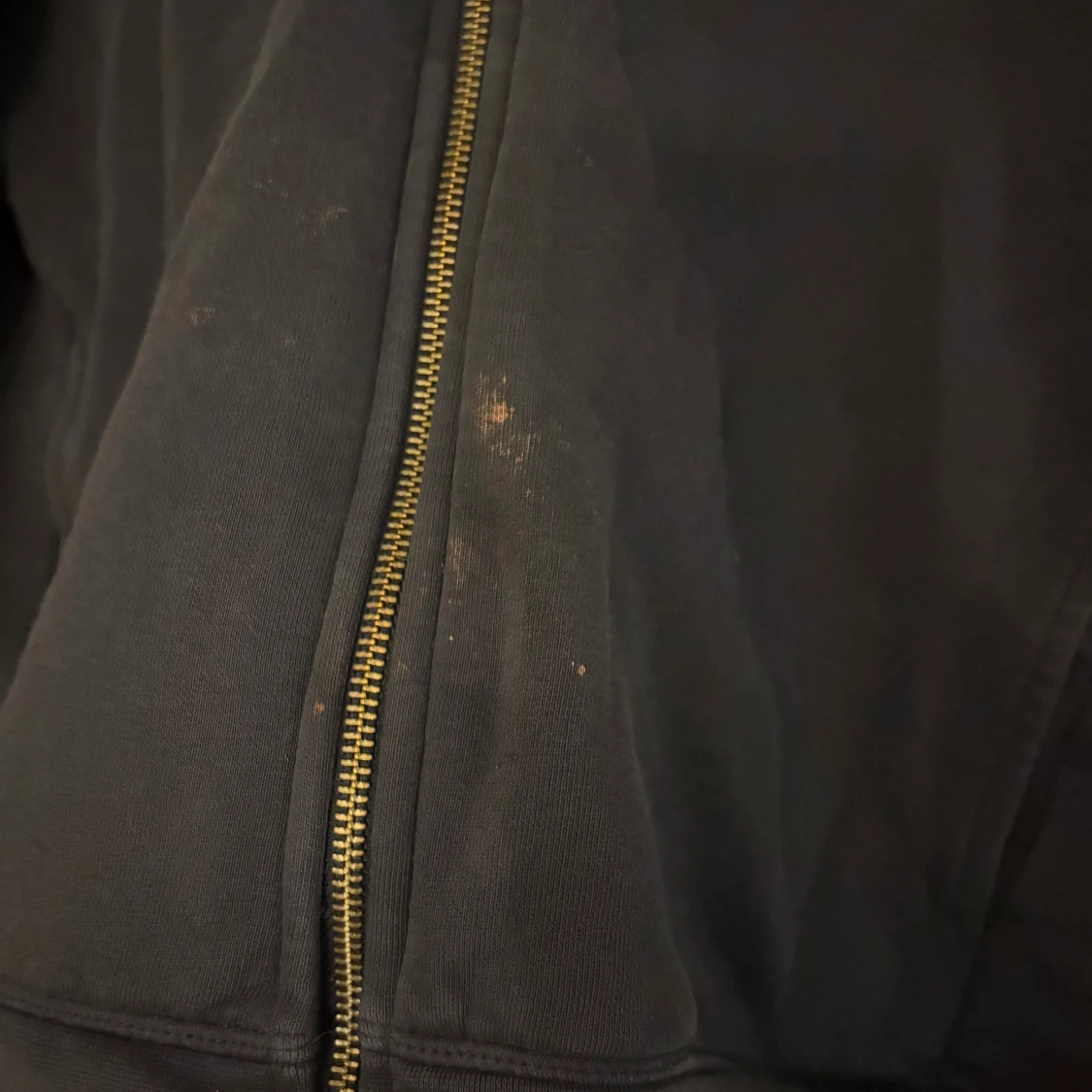 Mörkblå hoodie från Sail Racing - 1