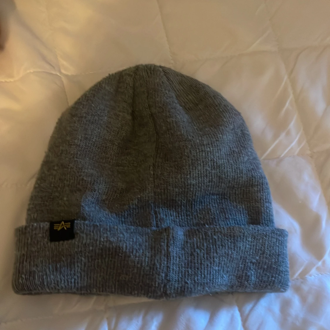 Grå mössa Alpha Industries - 1