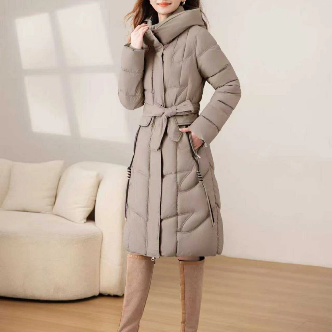 Beige lång pufferjacka med huva - 2