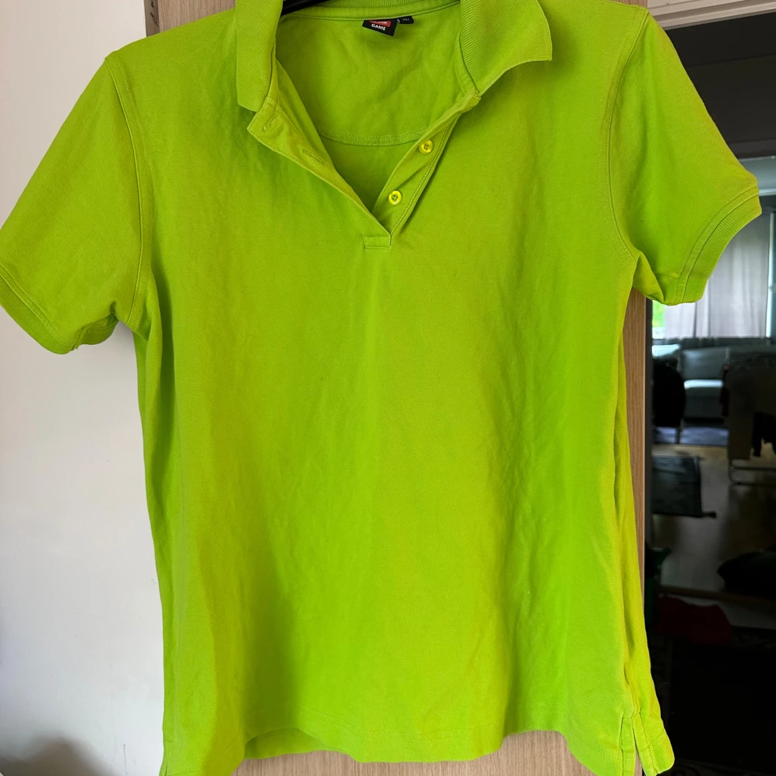 Limegrön pikétröja från ID game